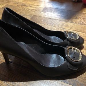 Ann Taylor Loft Shoes Pumps Heels Size 9 Brown with Buckle Diana